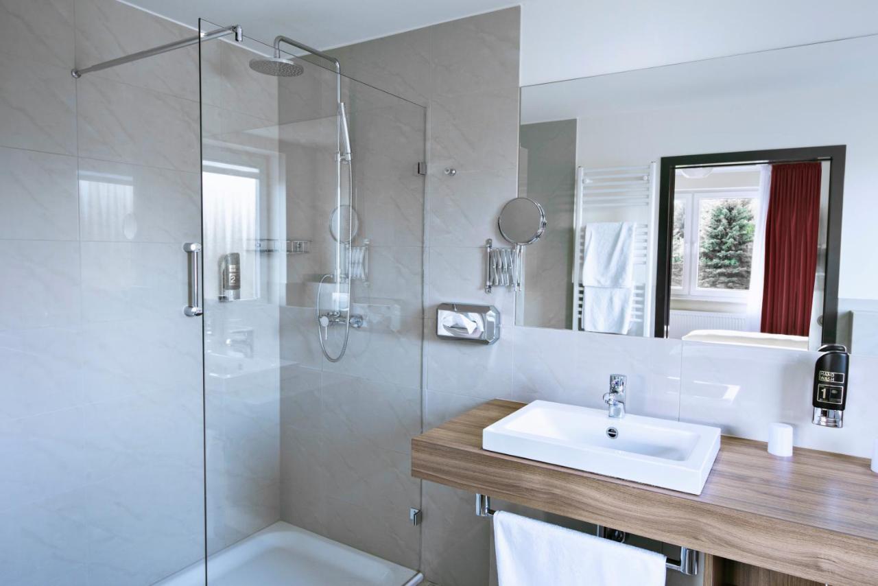 Best Western Hotel Brunnenhof Вайберсбрун Екстериор снимка