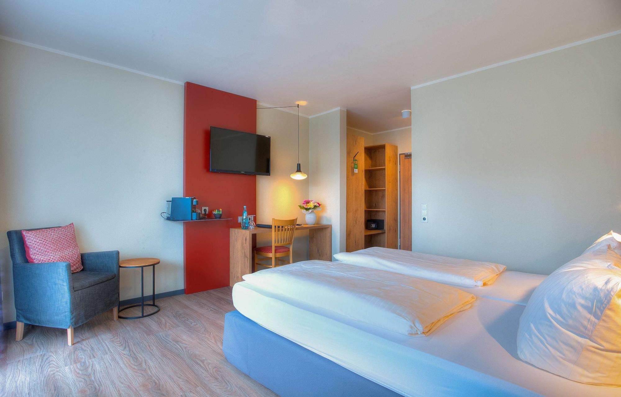 Best Western Hotel Brunnenhof Вайберсбрун Екстериор снимка