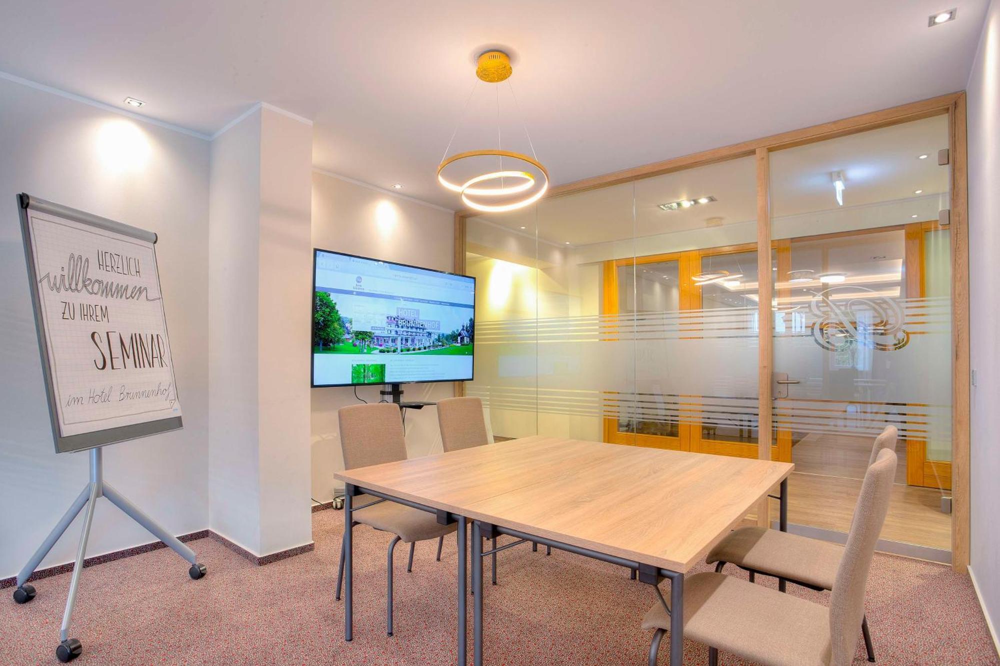 Best Western Hotel Brunnenhof Вайберсбрун Екстериор снимка
