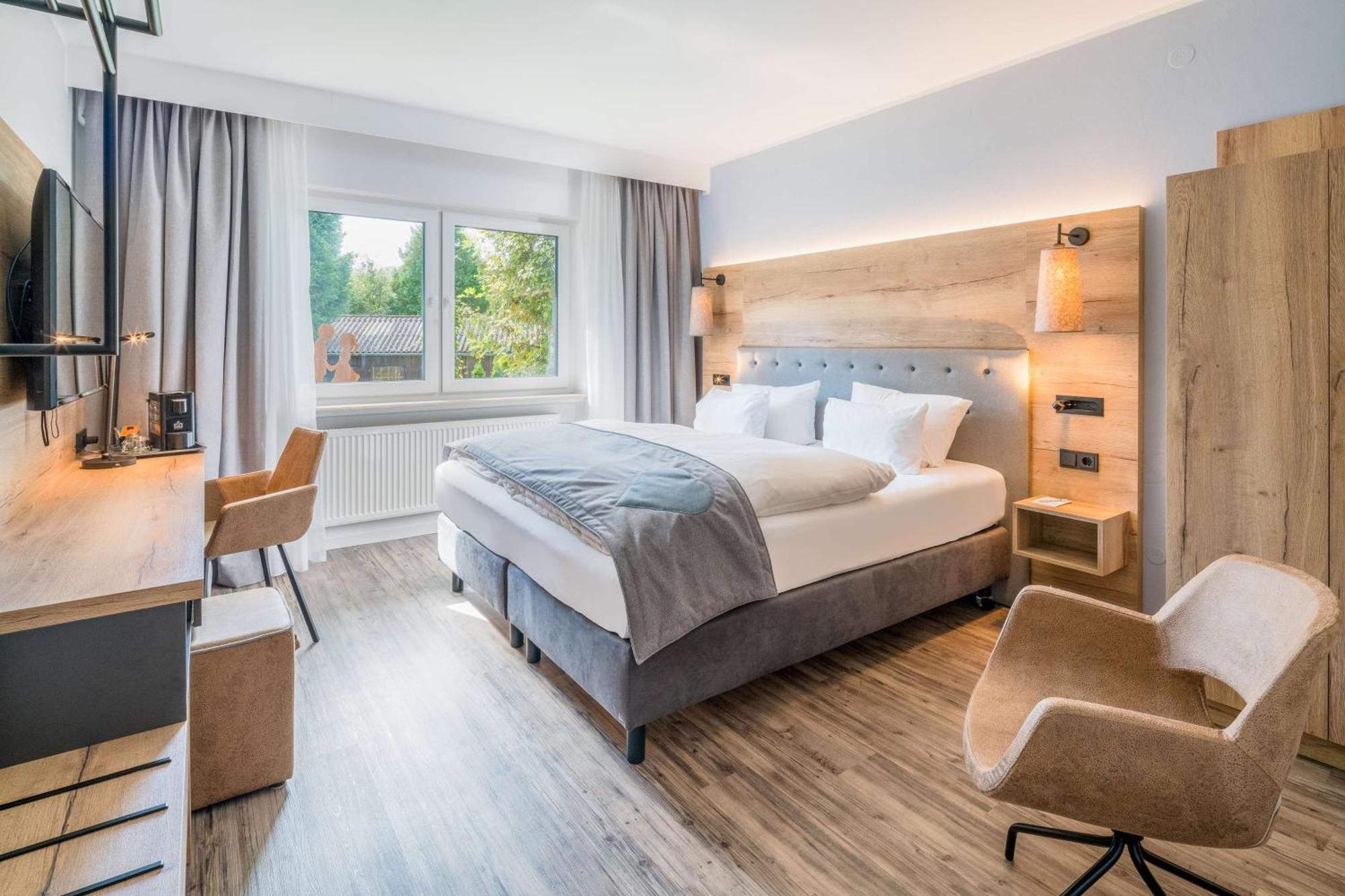 Best Western Hotel Brunnenhof Вайберсбрун Екстериор снимка