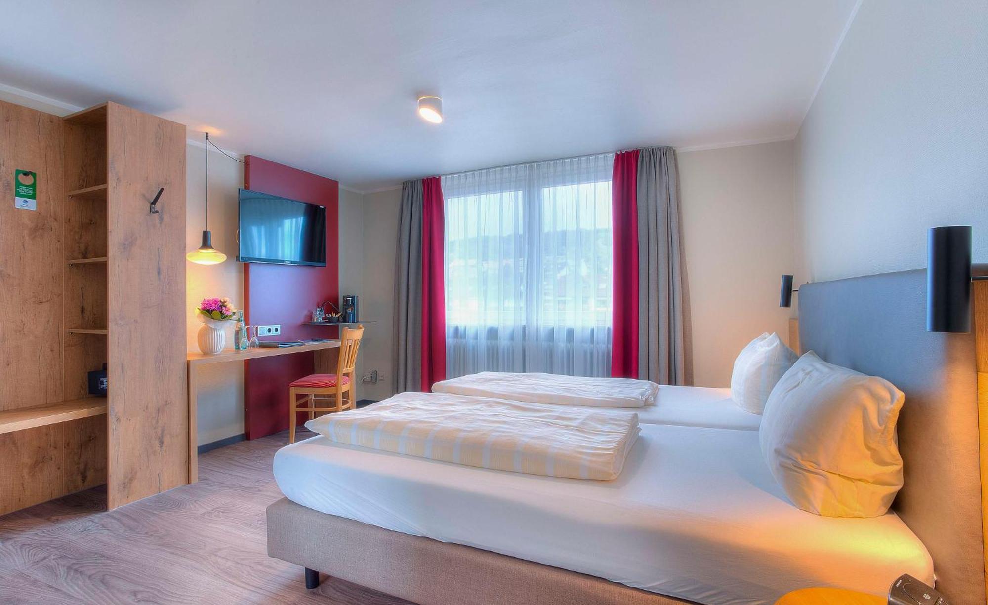 Best Western Hotel Brunnenhof Вайберсбрун Екстериор снимка